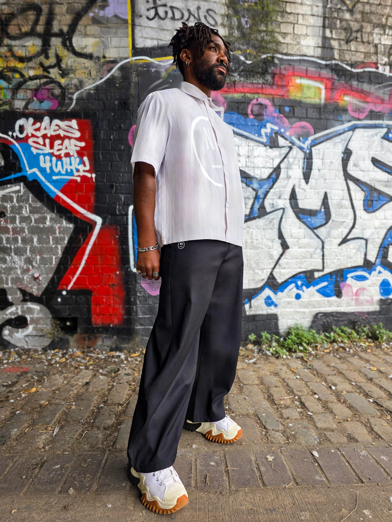 Curved-Blade (Barrel Fit) Trousers