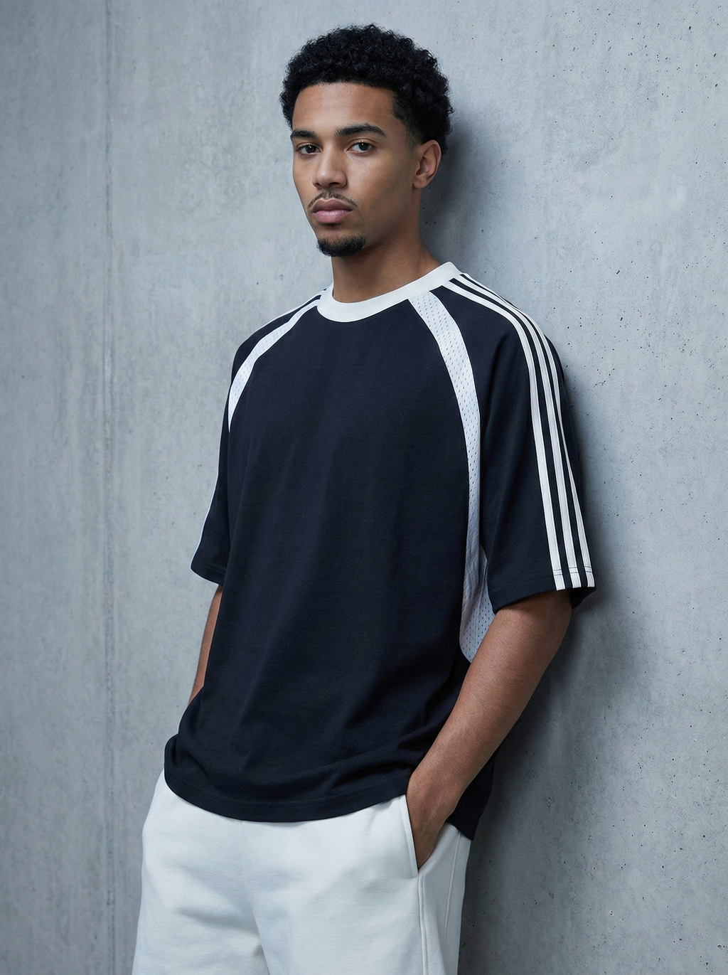 Contrast Stripes Panel Mesh T-shirt